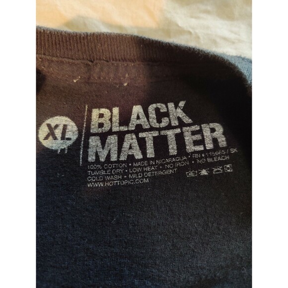 Men's or Womens "I Became a Burrito" Cat Black T-shirt - XLarge. PreOwned. - Picture 3 of 8